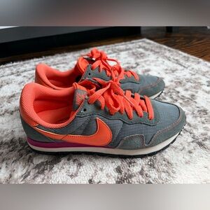 Ladies Nike Air
